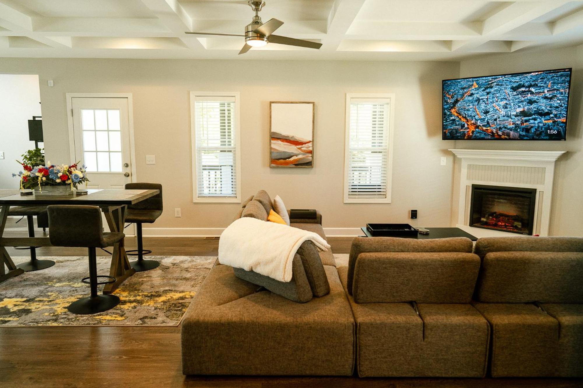 Enjoy This Mini-Mansion Near Downtown And The Airport! Atlanta Luaran gambar